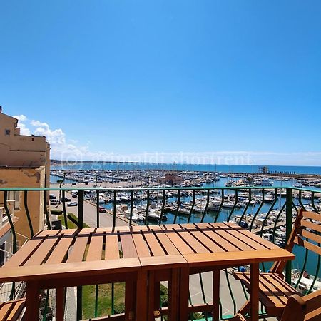 Apartamento A Casa Di Rino Nettuno Exterior foto